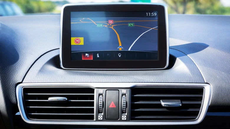 Чому паперові карти знову стають популярними на тлі залежності від GPS